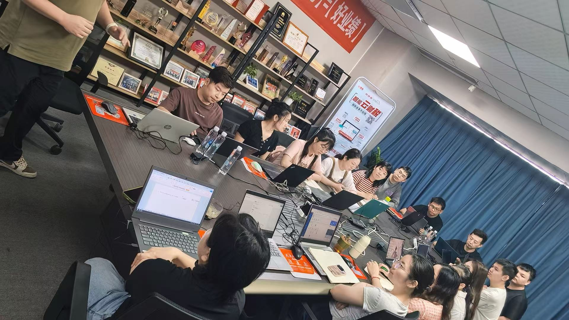 广州鼎维计算机有限公司——用友软件代理商