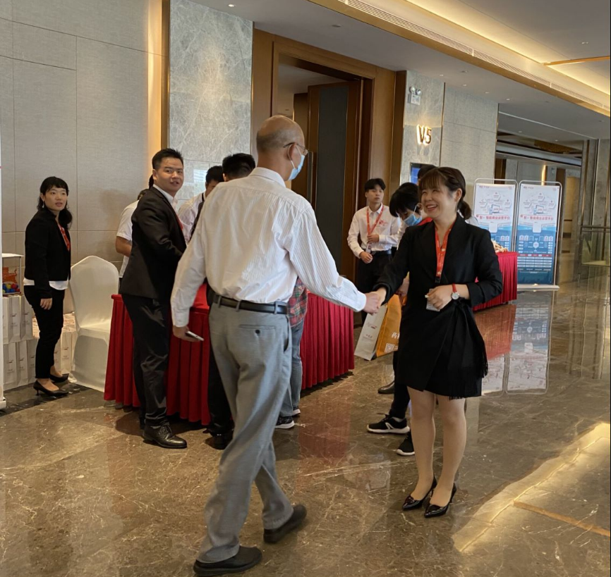 如何找到真正的“成功同行者” ——用友软件